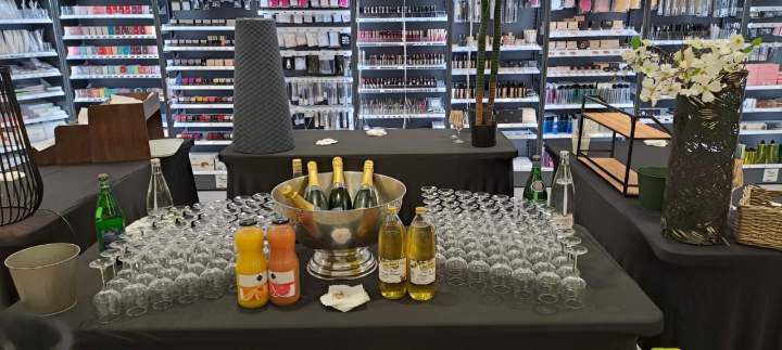 Boissons 100 ans boutique pour coiffeur Grenoble