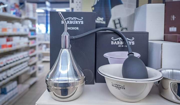 Pulvérisateur métallique avec poire en caoutchouc Grenoble